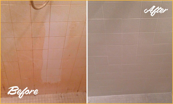 Before and After Picture of a Merrick Porcelaine Shower Cleaned to Remove Soap Scum